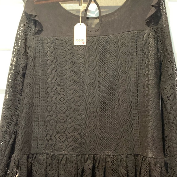 Beautiful Peplum Top - Picture 9 of 10